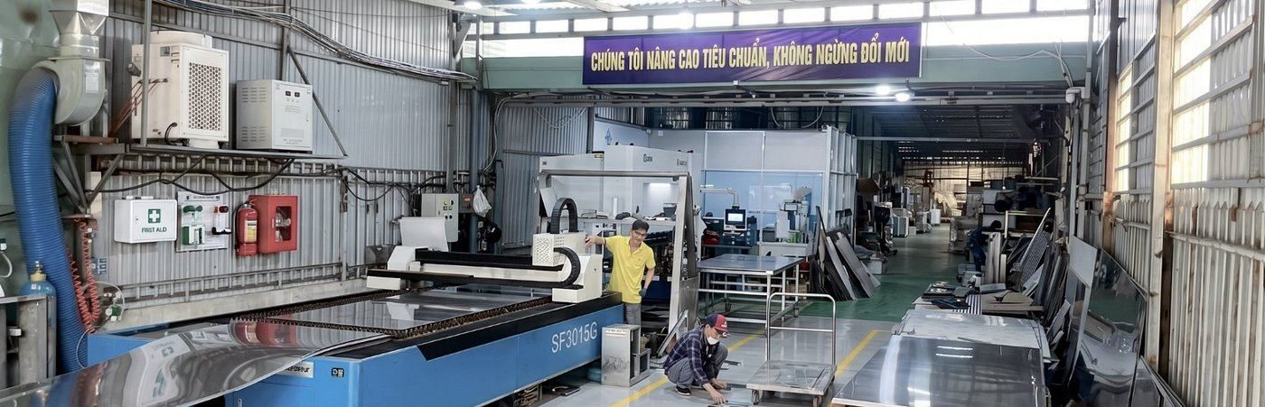 AVC fabricating custom stainless kitchen equipment