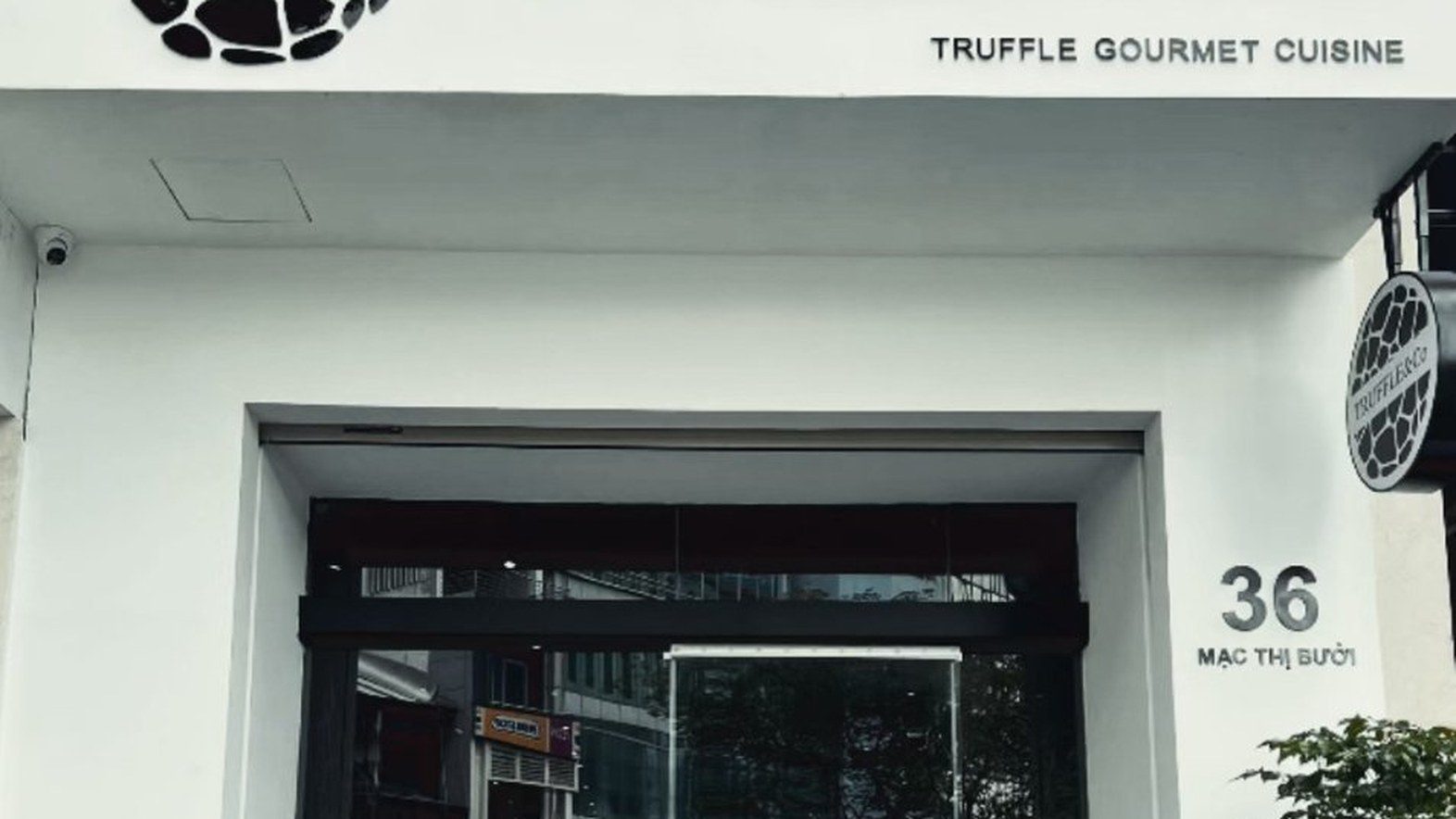 Truffle & Co — Pizza & Pasta — AVC storefront and completed kitchen, 36 Mac Thi Buoi, Ben Nghe, District 1, Ho Chi Minh City